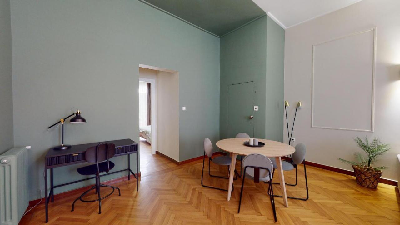 Ferienwohnung The Gate By Zoia Living Athen Exterior foto